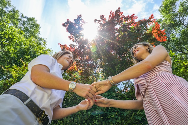 「孤独」を「個の独立」へ。依存しないパートナーシップを築くためのマインドセット